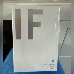 Apothia Los Angeles IF